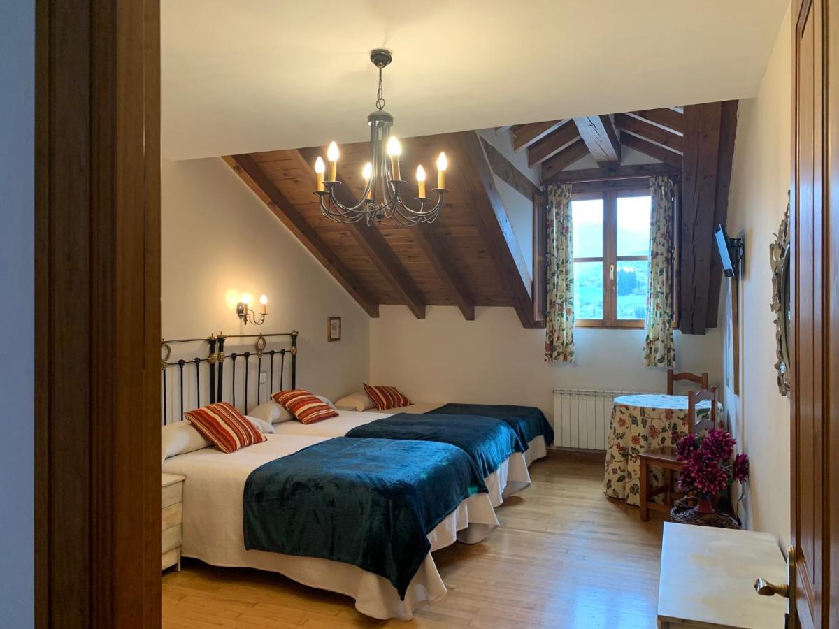 Mirador De Enterrias Hotell Eksteriør bilde